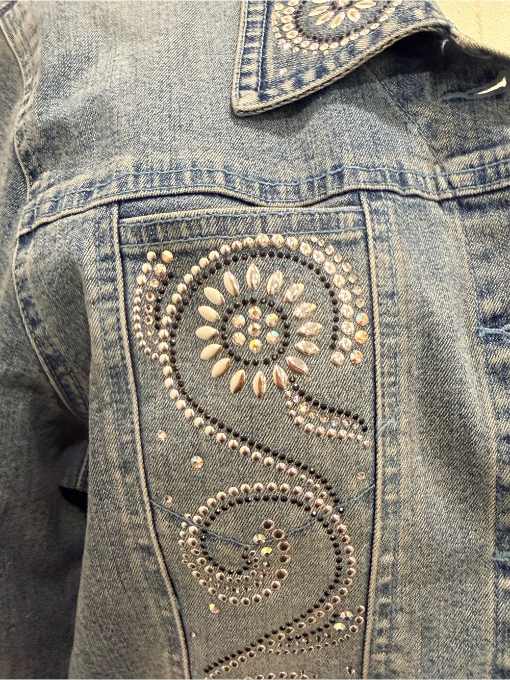🔥Vintage Christine Alexander Rhinestone Blue Denim Jacket - Women - Picture 7 of 13